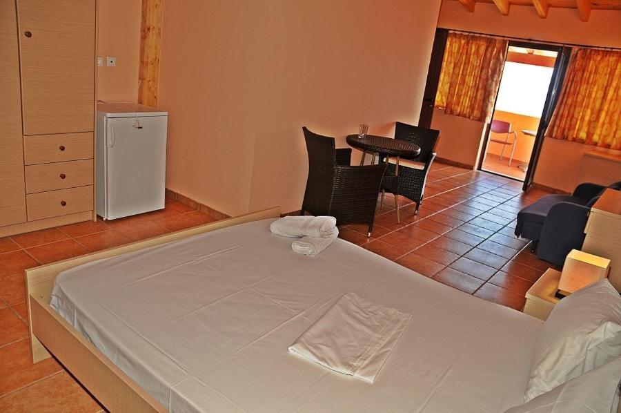 Aparthotel Eugenia Theologos (Phthiotis)