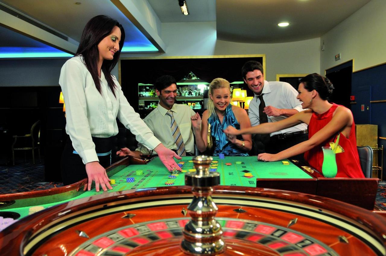 Club Casino