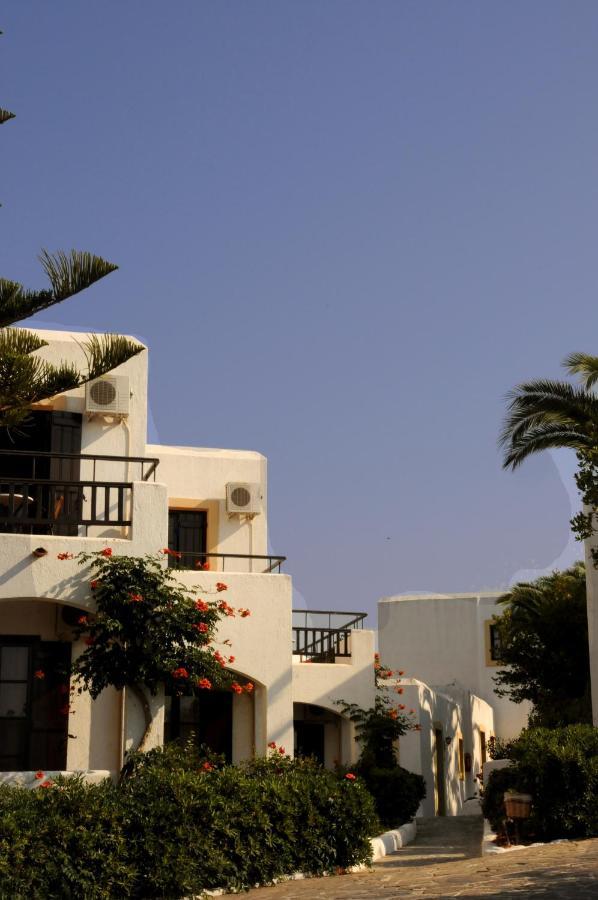 Village & 4* Hersonissos (Crete)