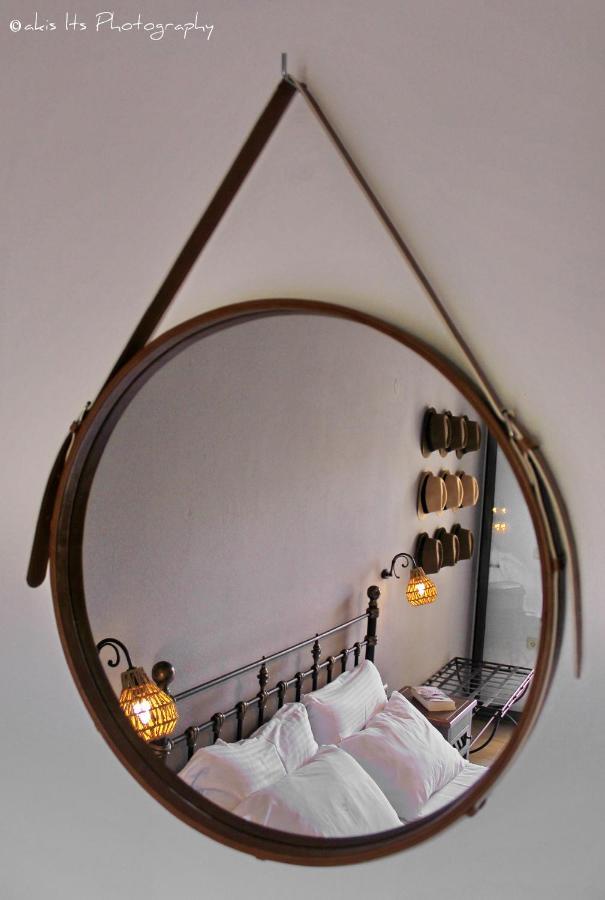 Niriides Luxury