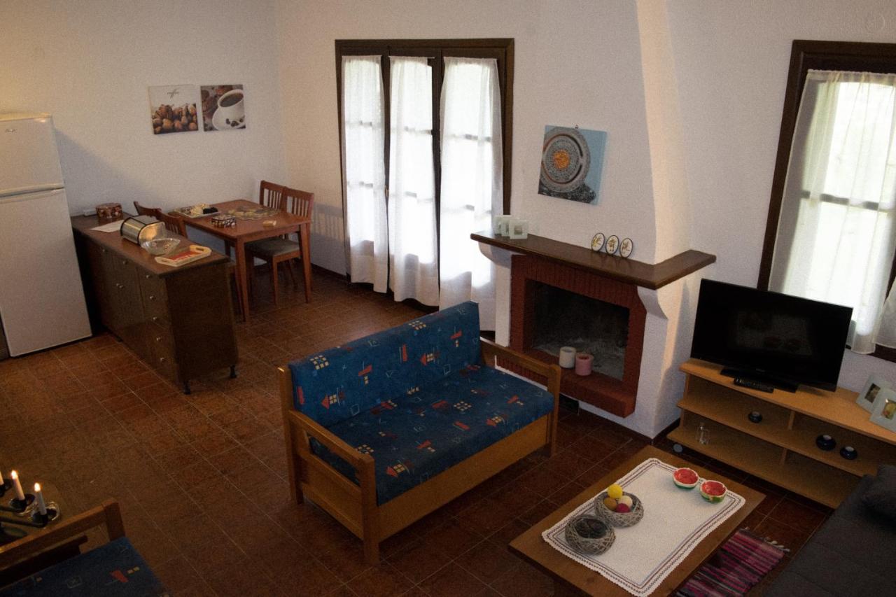 Mikiverna Houses By Miltiadis Apartment Kalyves Polygyrou