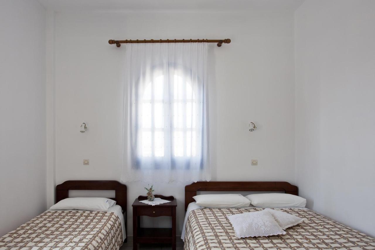 Ancient Thera 2* Perissa (Santorini)