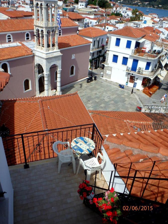 Nostalgo Skiathos Town