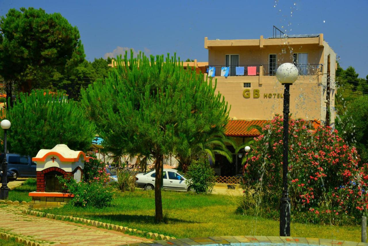 Golden Hotel