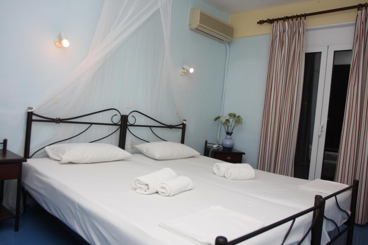 Pebble Aparthotel 2*
