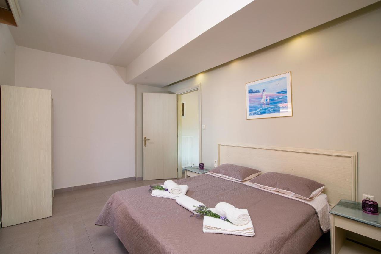 Albatros Apartment *