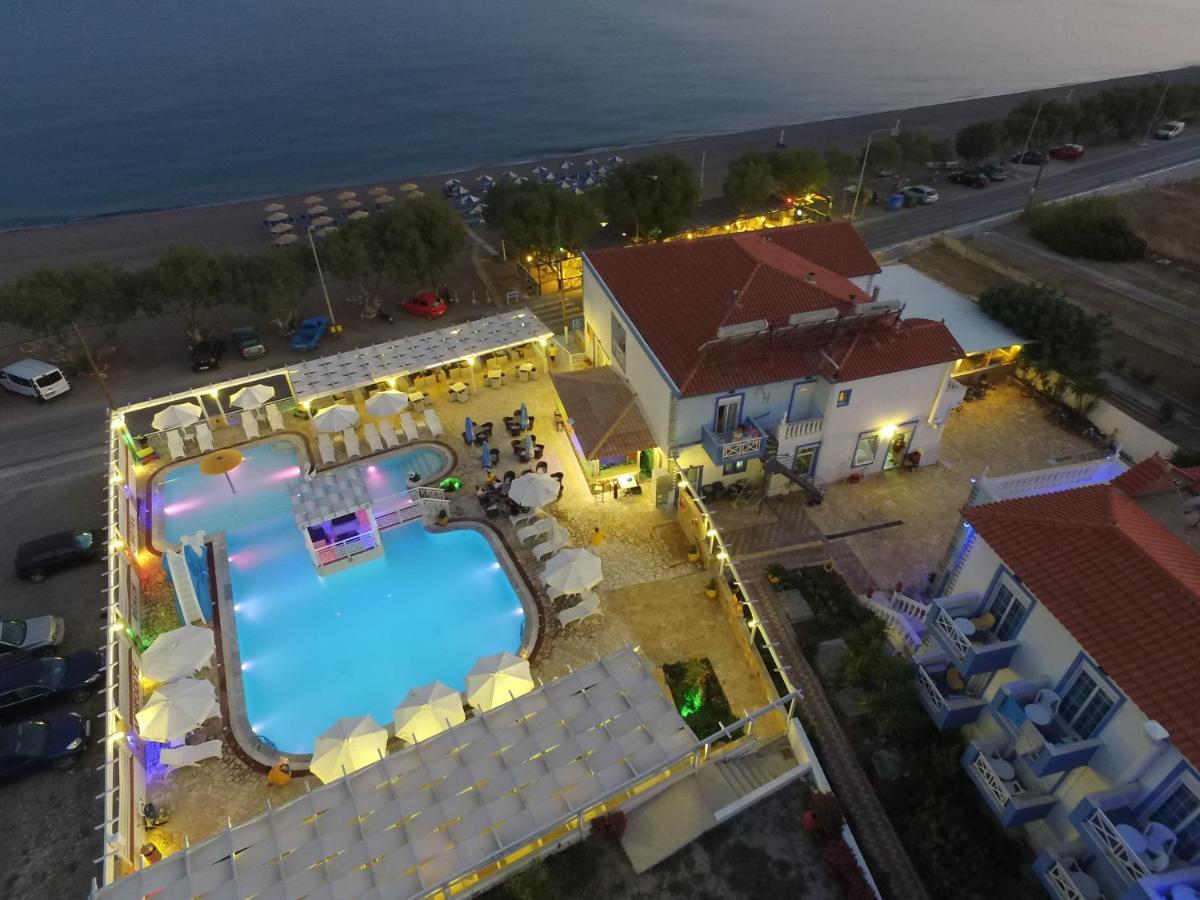 Aphrodite 3*
