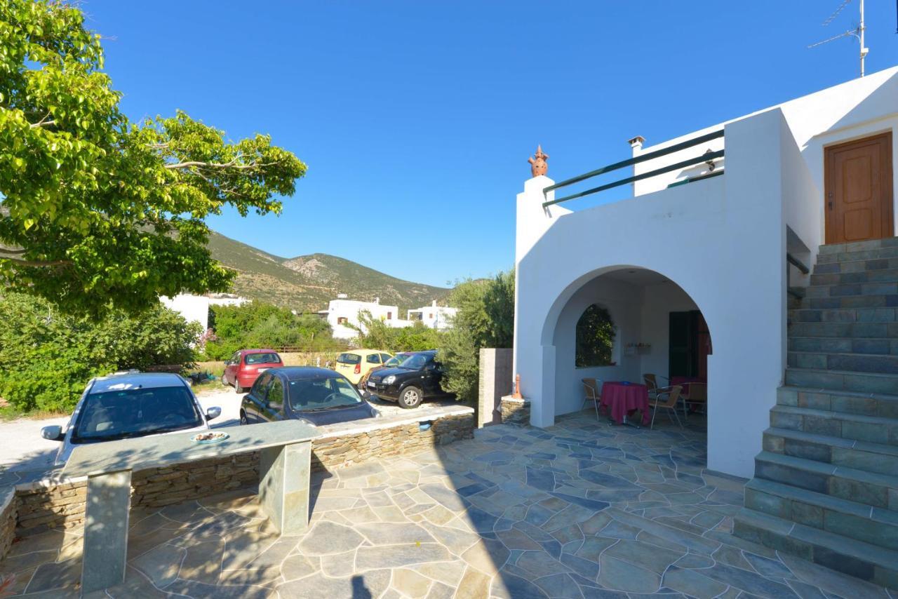 Cyclades Chrisopigi (Sifnos)