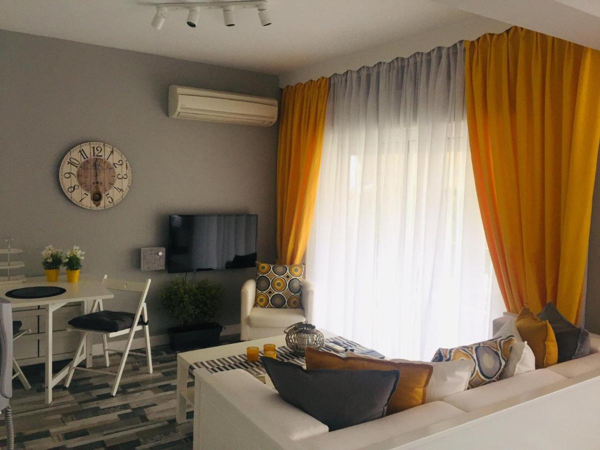 Alektor Apartment *
