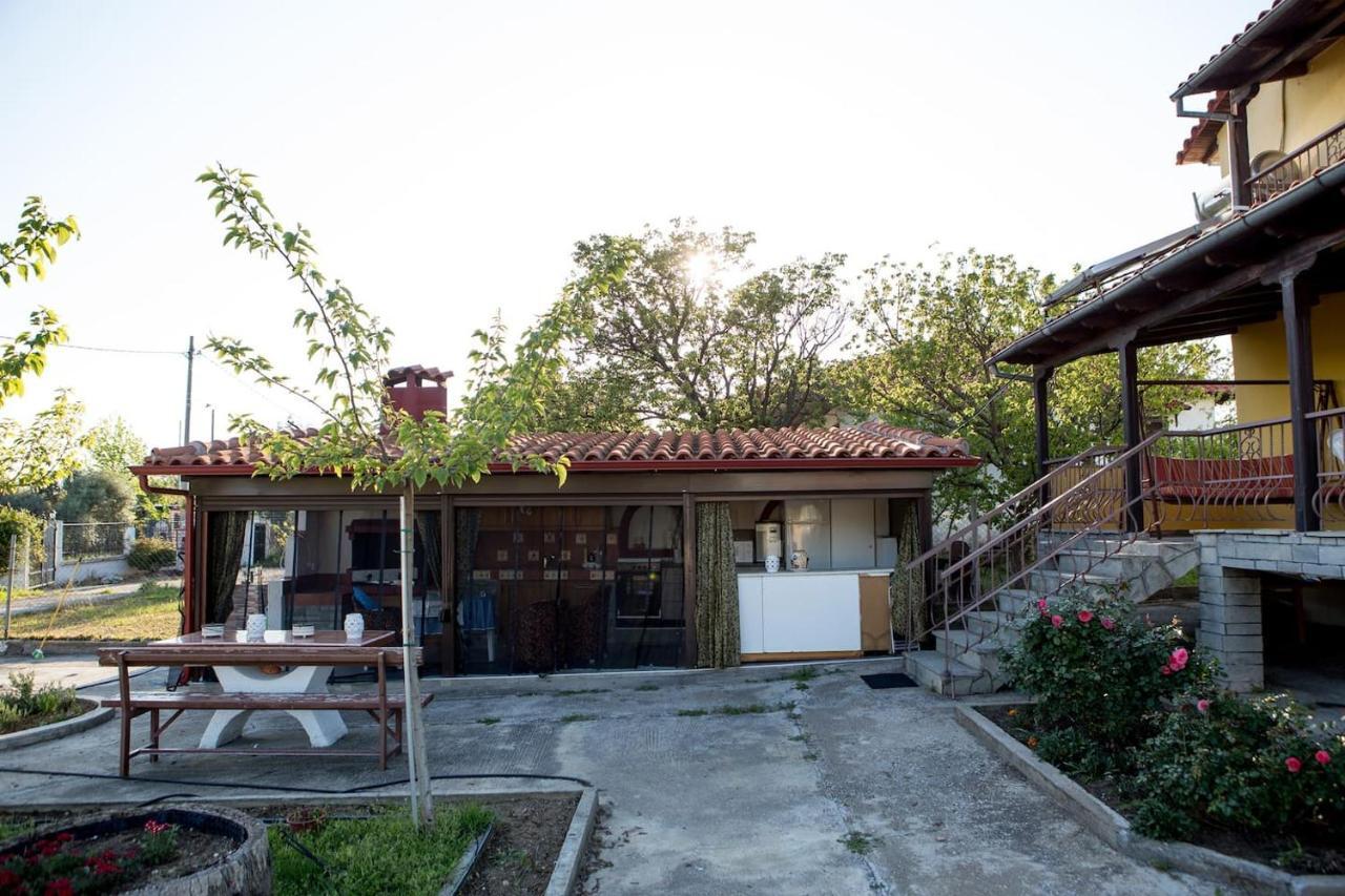 Sunset Villa *