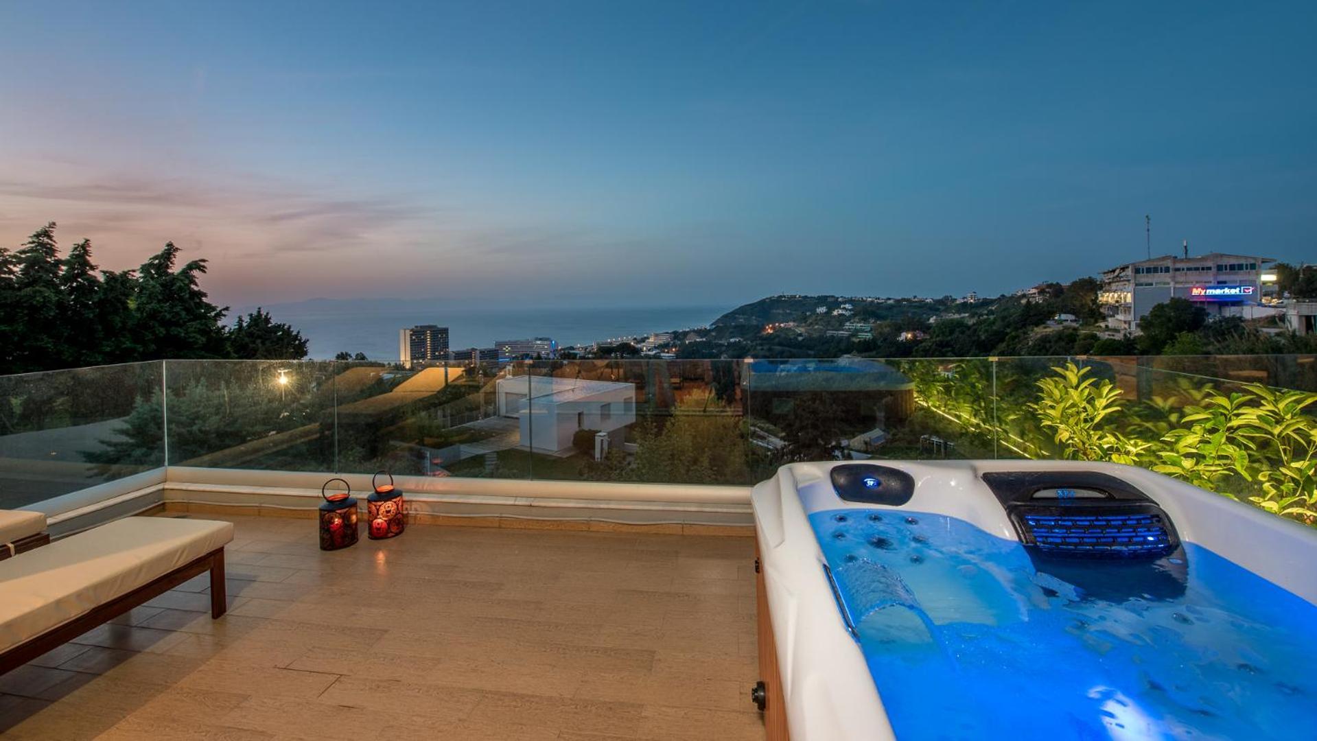 Flyviewflatsgold Privatehottub With Seaview