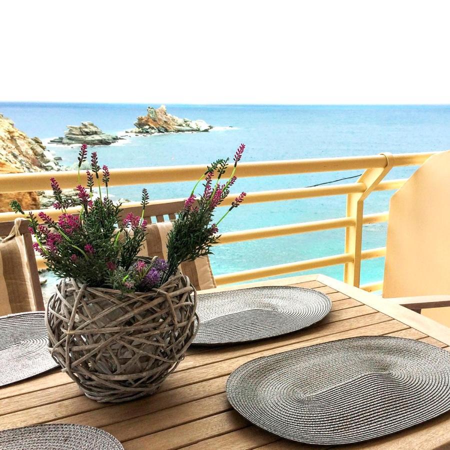 M&n Luxury Family 10meters From The Sea Apartment