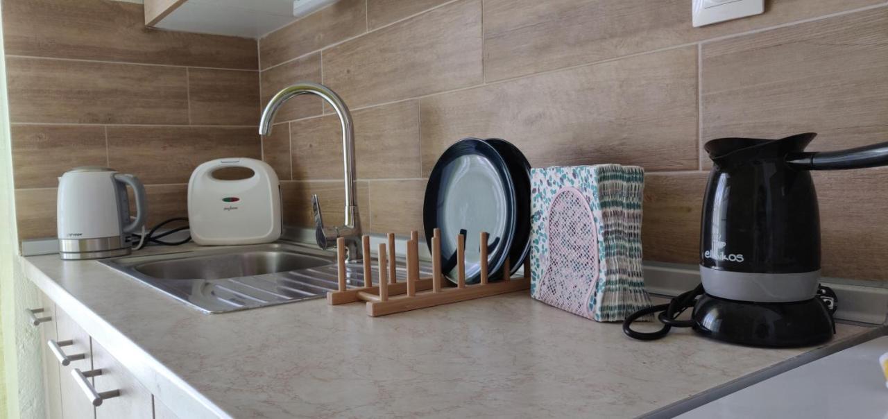 Chelona Apartment *