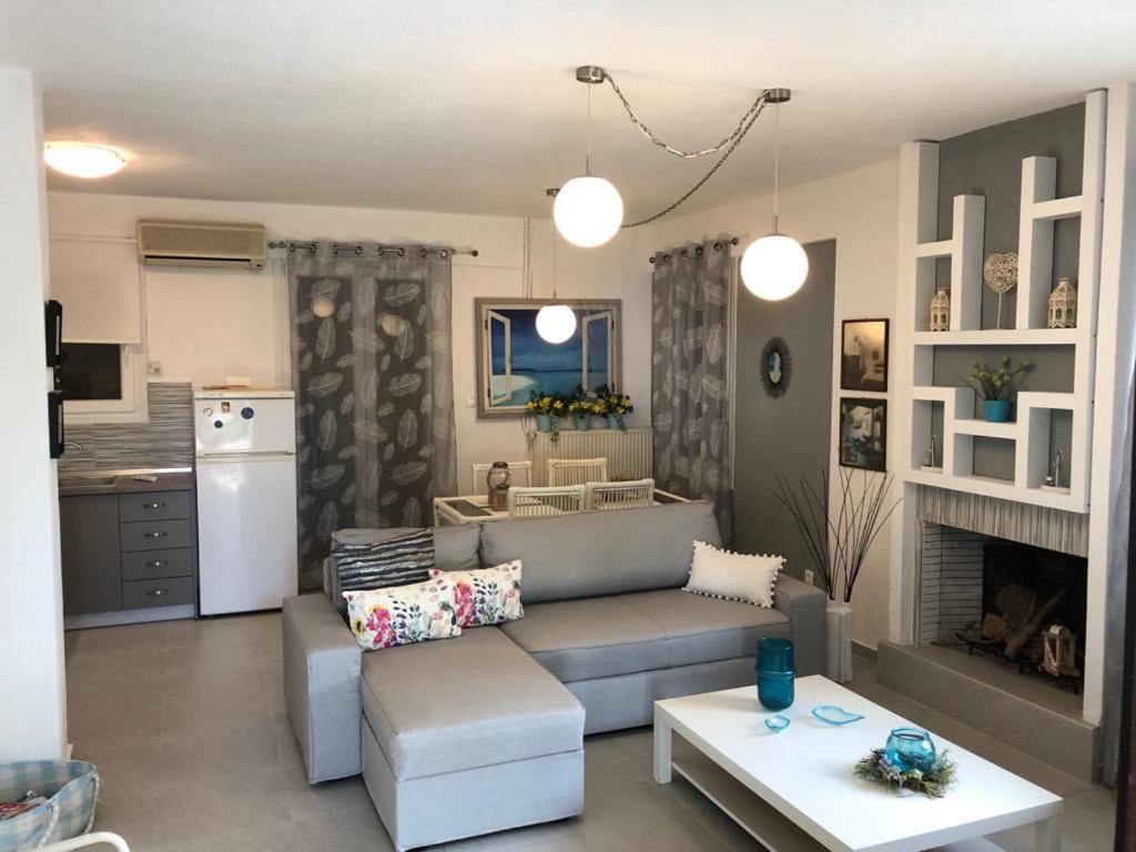 Sofia's Pearl Beachfront Maisonette *