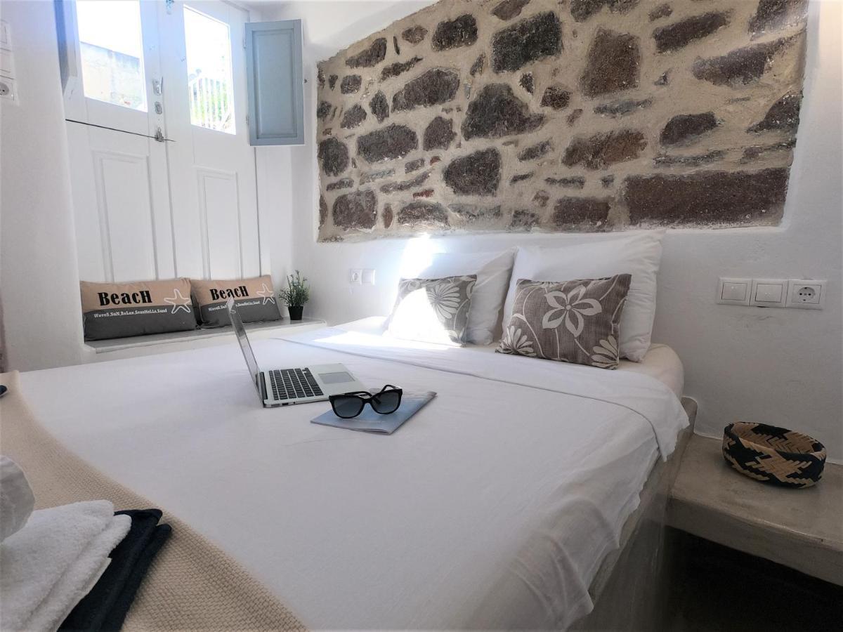 Villaki Poros House