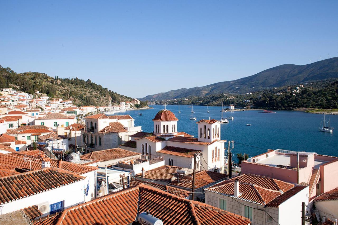 Holiday home Villaki Poros House