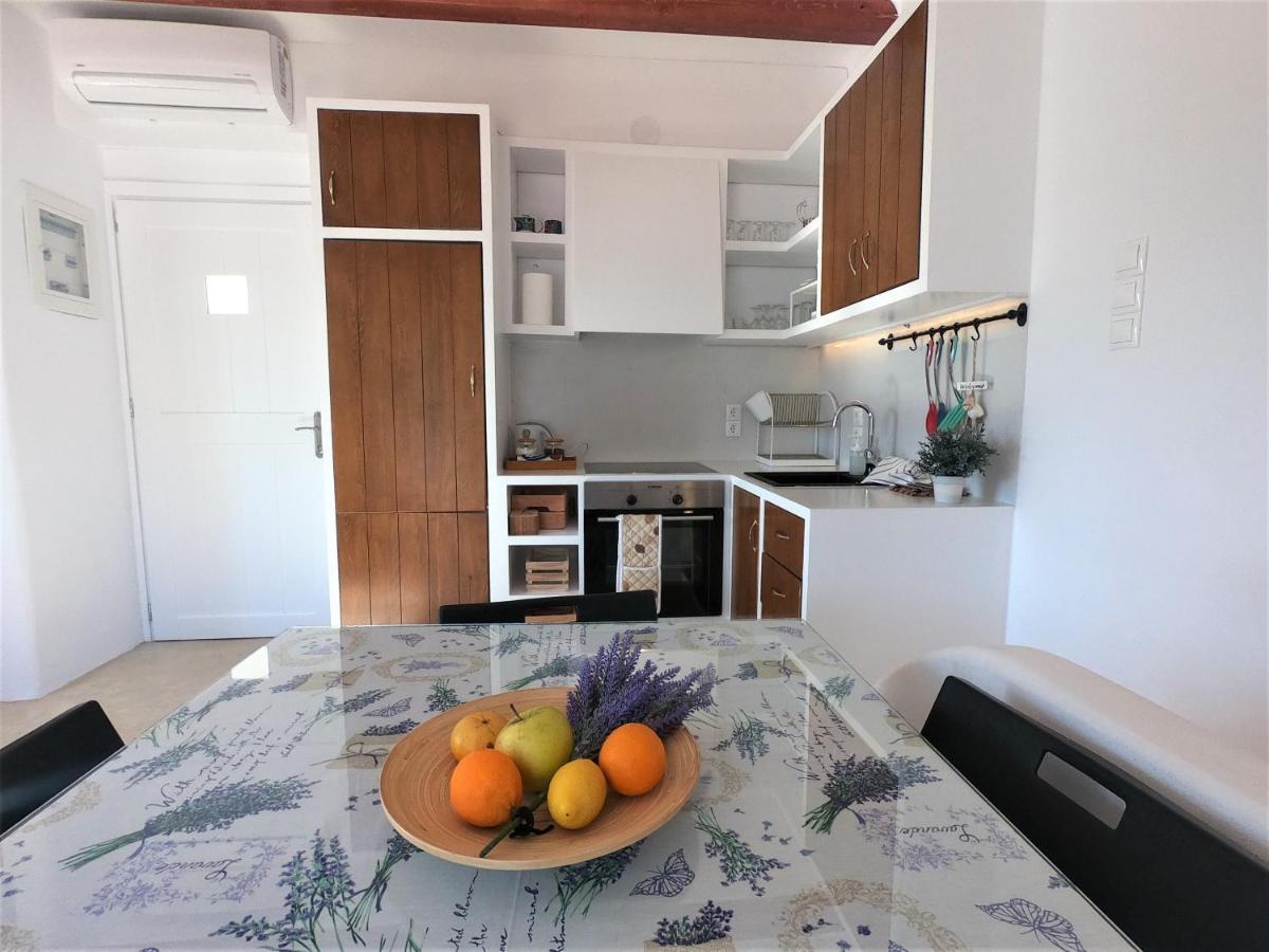 Villaki Poros House