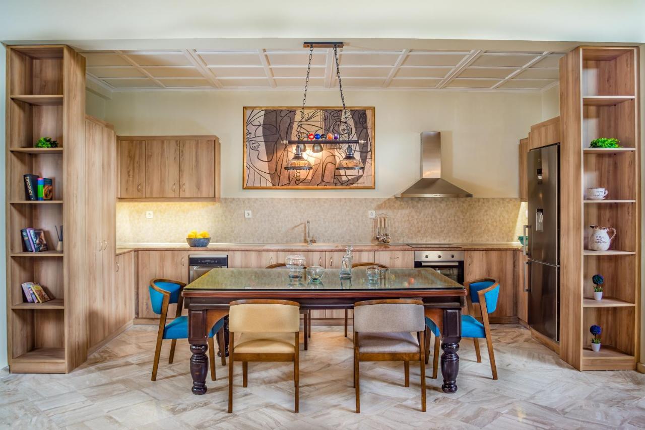 Villa Sophie - Sunny Retreat!