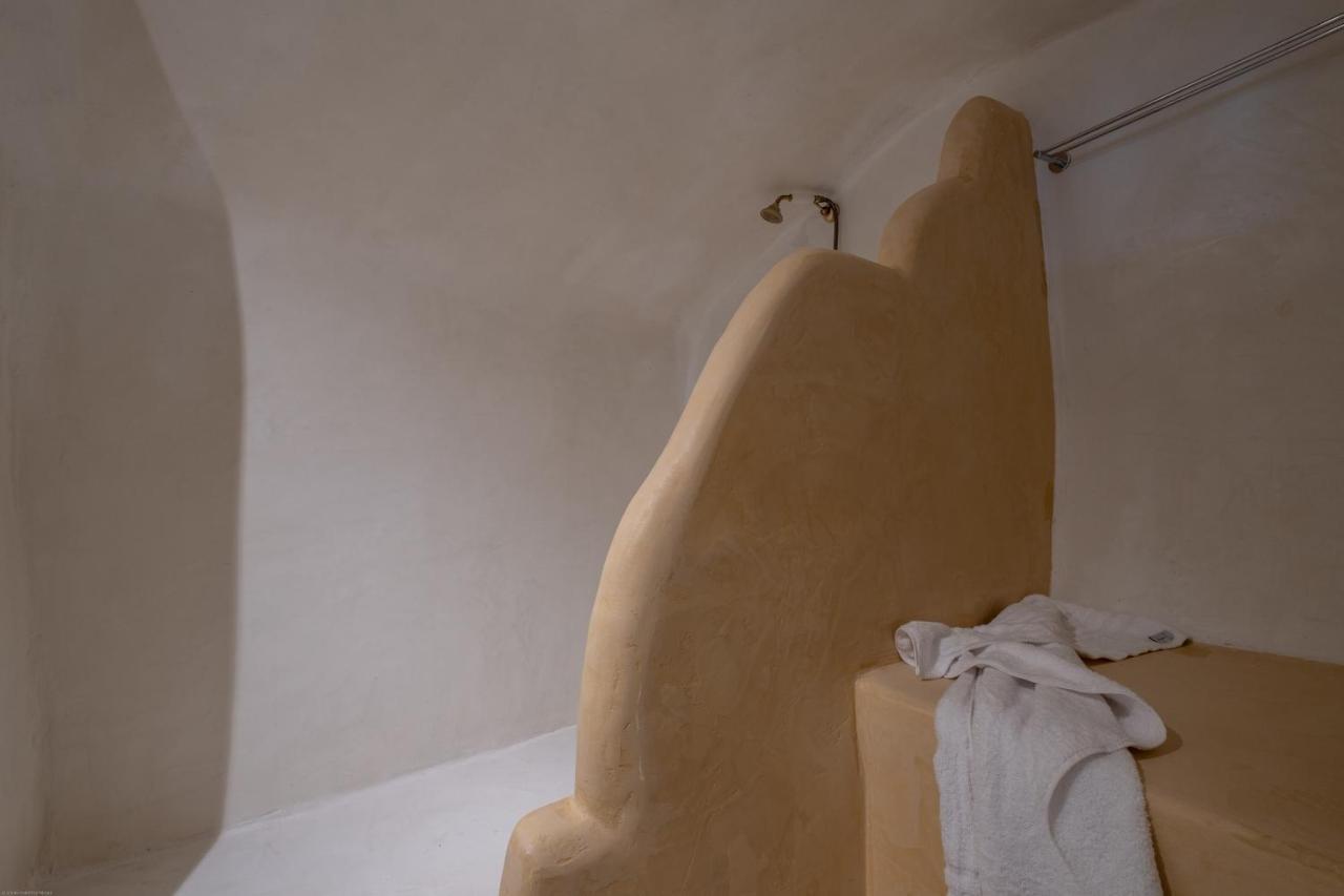 Labyrinth Traditional Villa