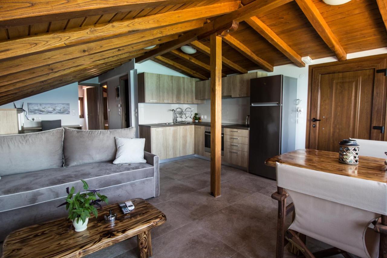 Apartment Golden Attic *