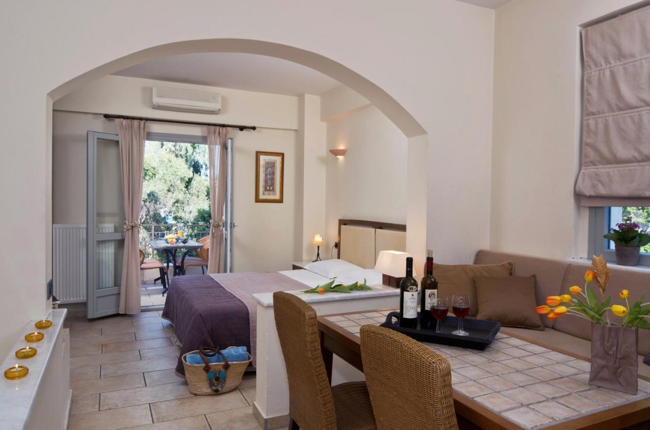 Aparthotel Harmony 4*