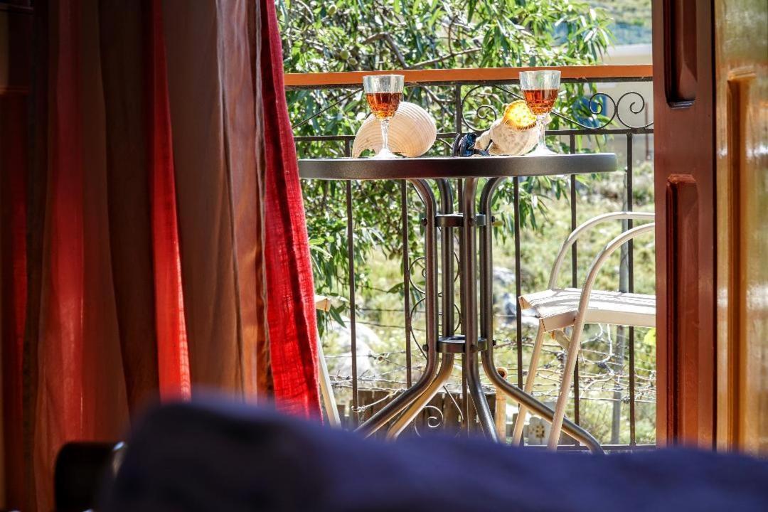 Agnanti House Holiday home