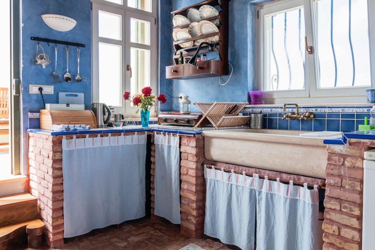 Magea-thalassa,top Floor Cretan With Views *