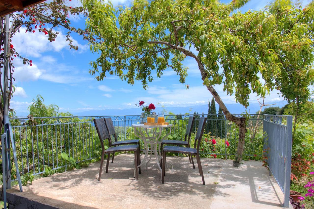 Holiday home Agia Triada *