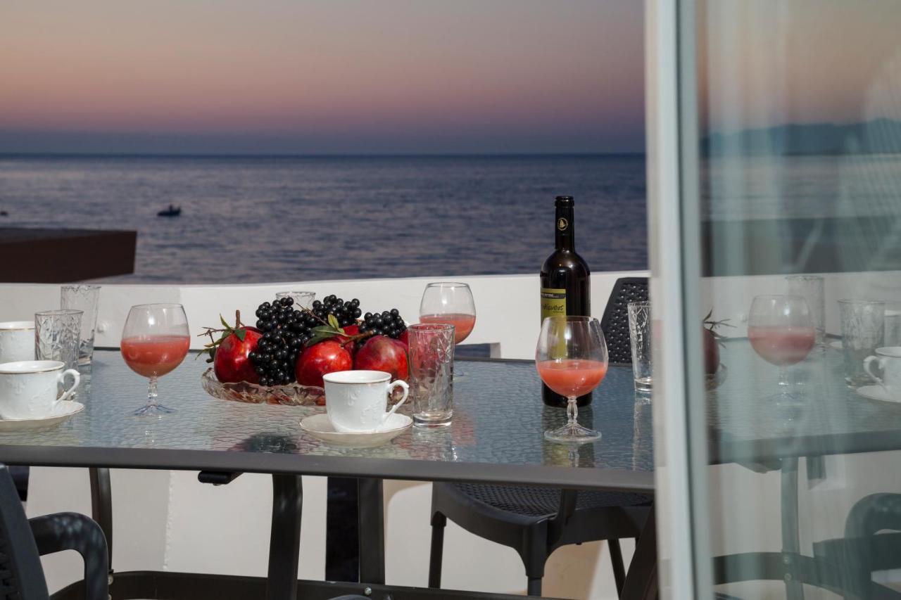 Mavros Molos Seaside Apartment