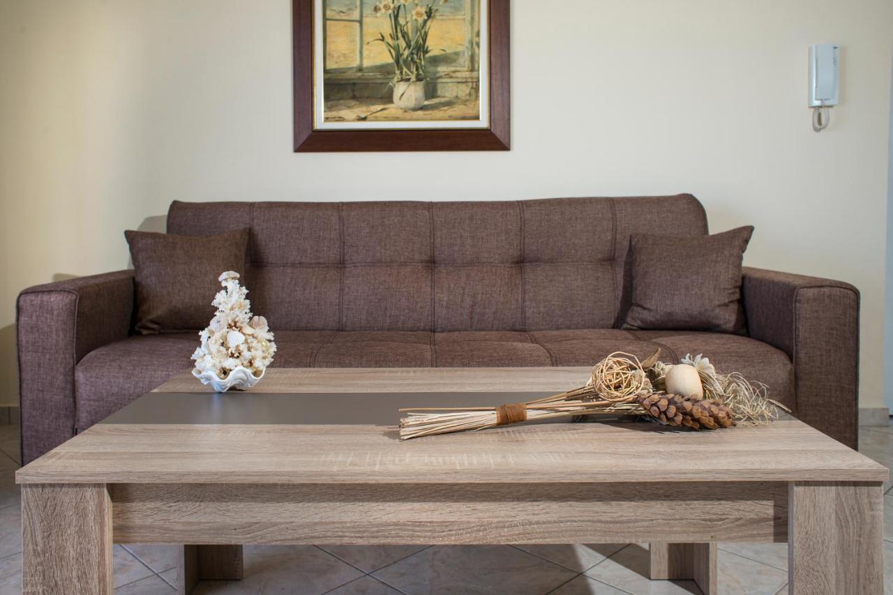 Mavros Molos Seaside Apartment
