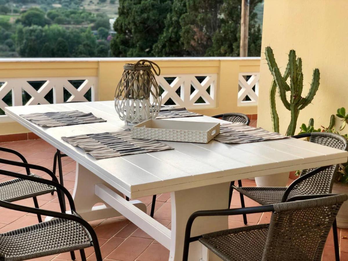 Andros Epoque Villa *