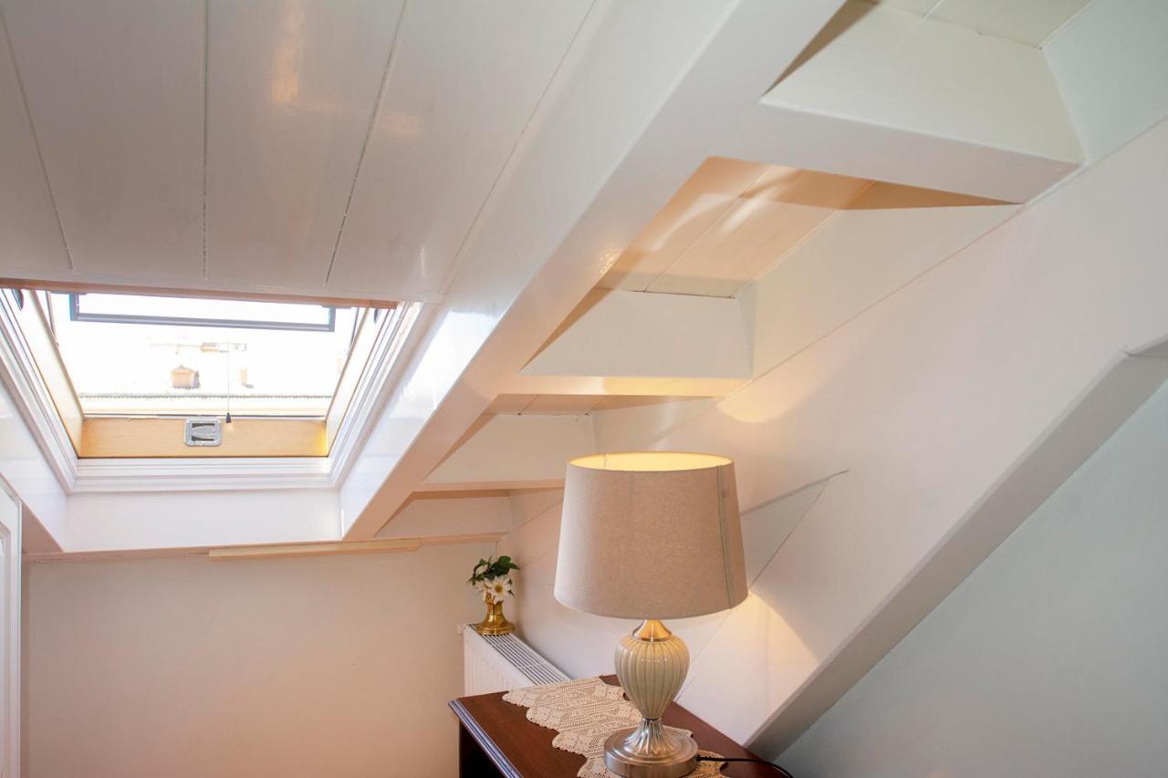 Stella's Attic In Spianada - Old Town Corfu (city)