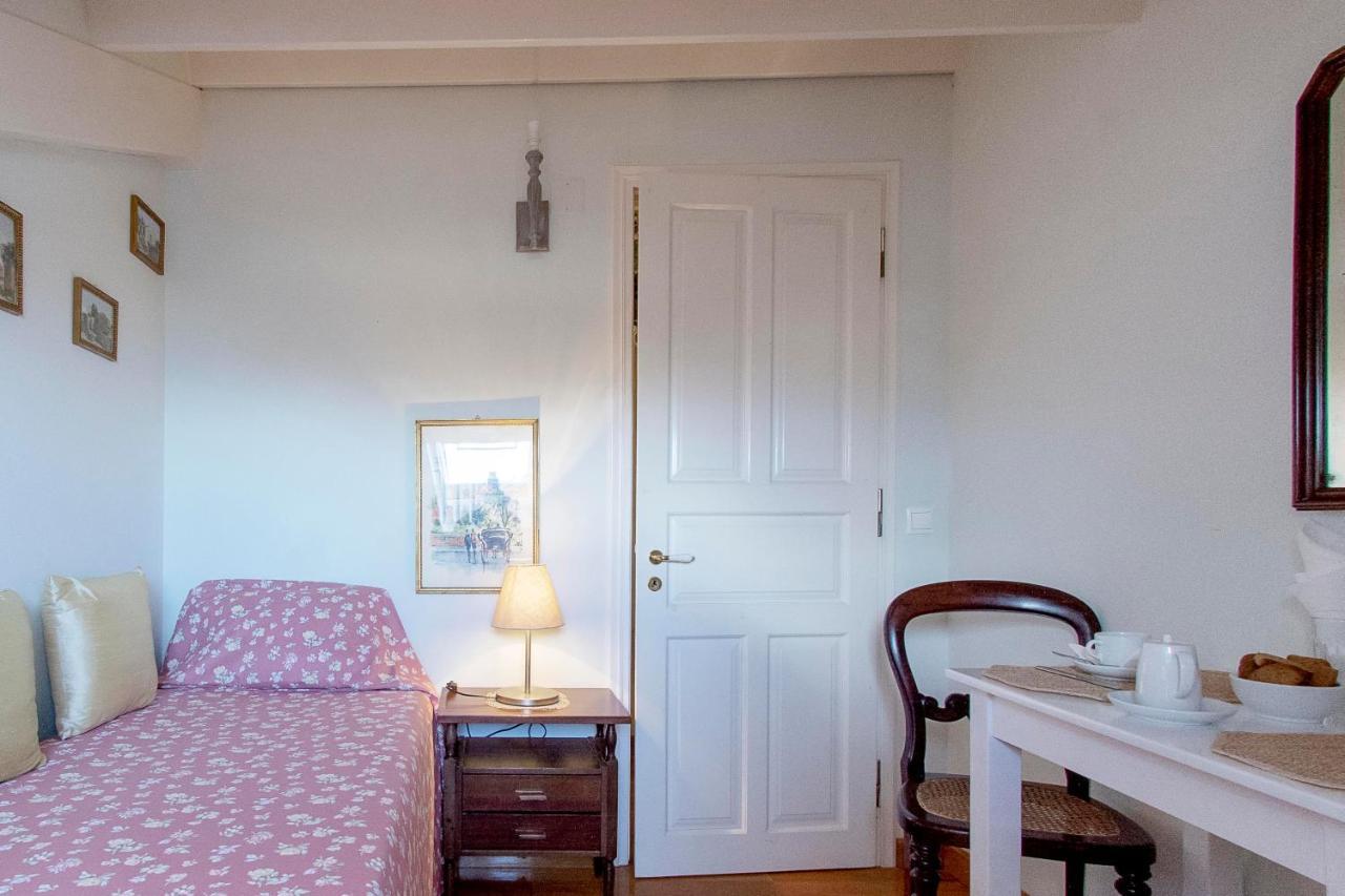 Stella's Attic In Spianada - Old Town Corfu (city)