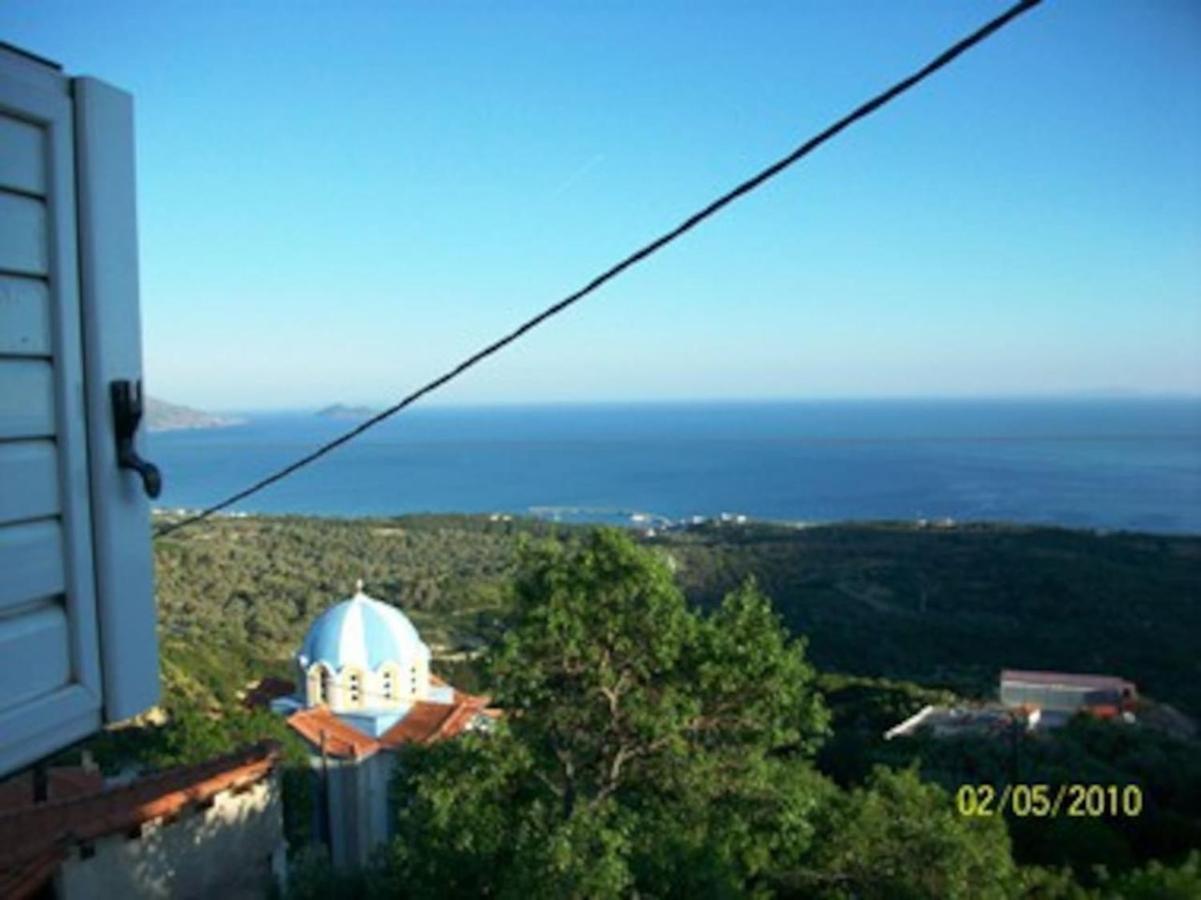 Holiday home Samos 1880 Marathokampos