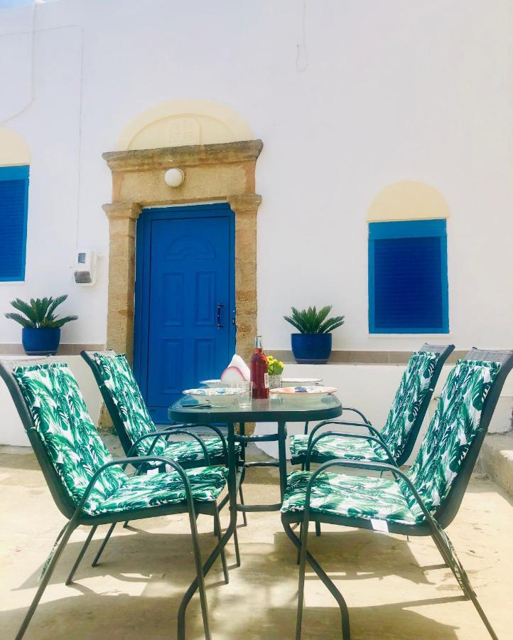 Mariza's Traditional House 1900 Holiday home Soroni