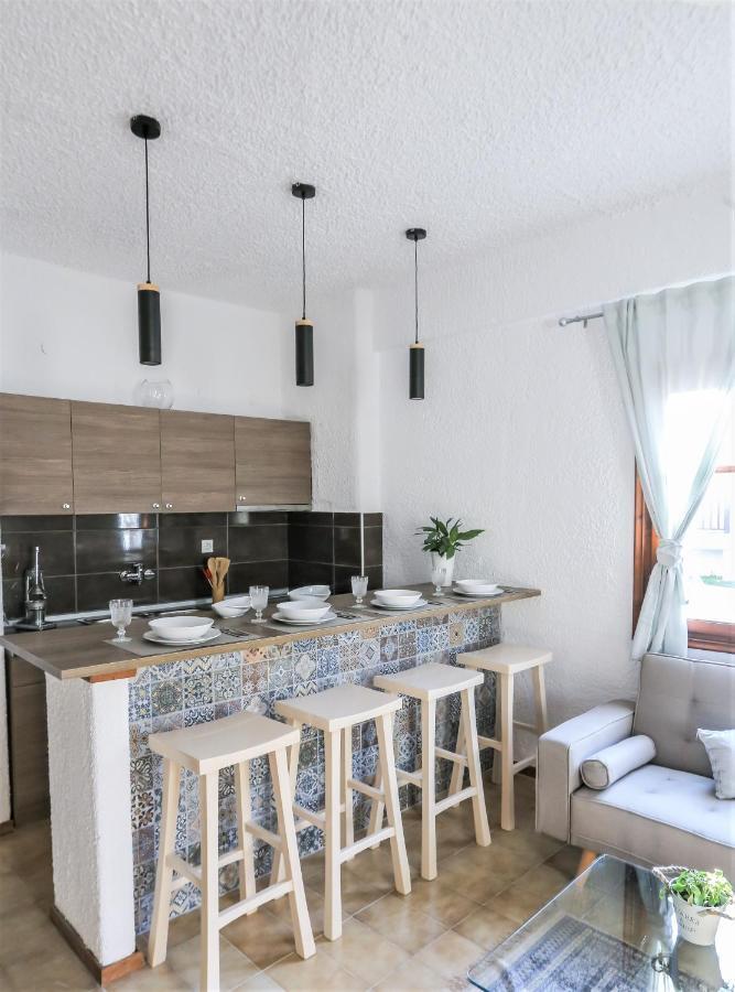 Beachfront Deluxe Apt. Apartment *