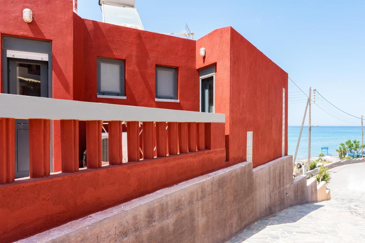 Apartment Red Beachfront Kokkini Hani