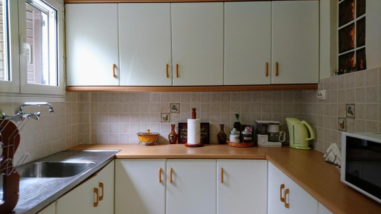 Holiday home Summerhouse Peggy: Close To Athens Airport By The Sea *