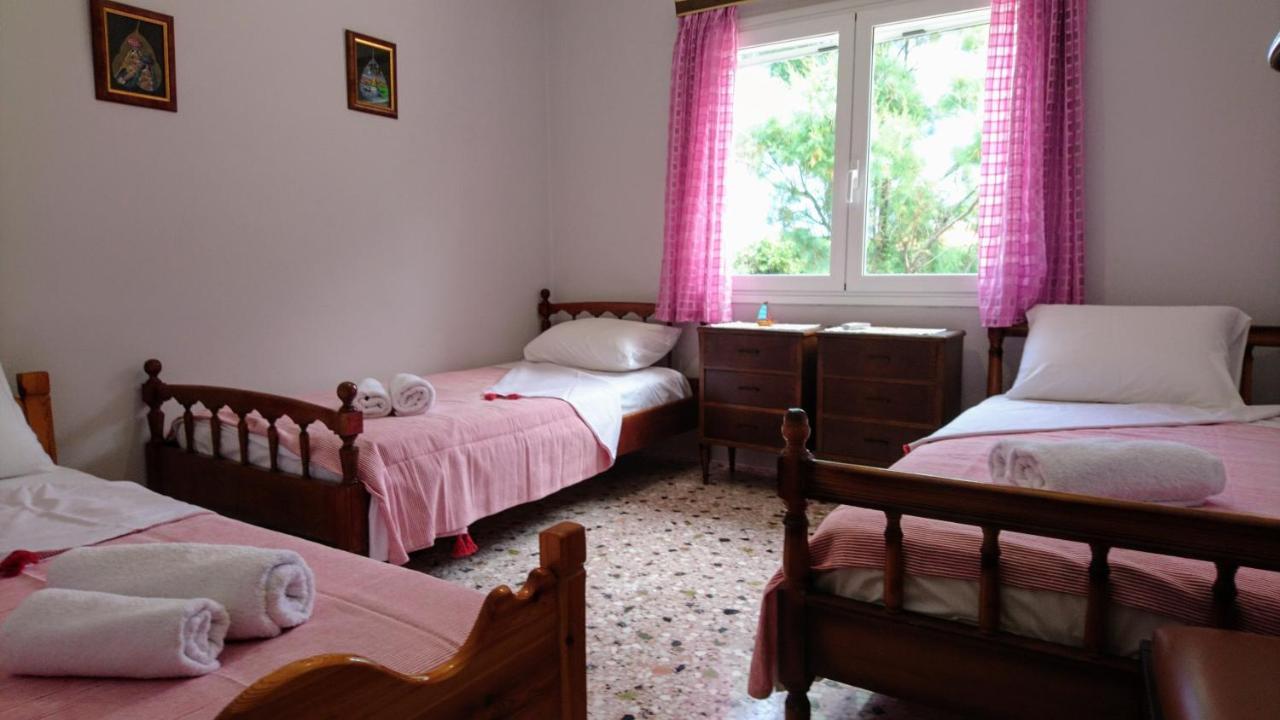 Summerhouse Peggy: Close To Athens Airport By The Sea Holiday home Artemida (Attica)