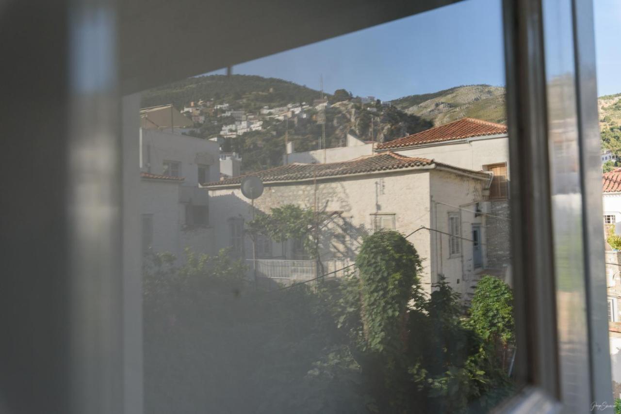 Astraea Apartment Hydra (Saronic Islands)