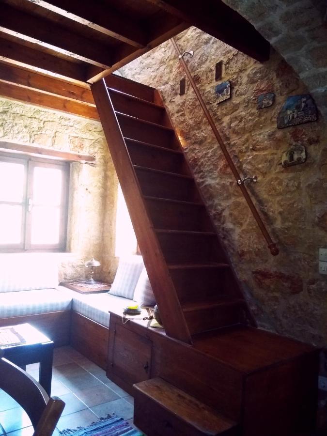 Rosalia Apartment Chalki Town