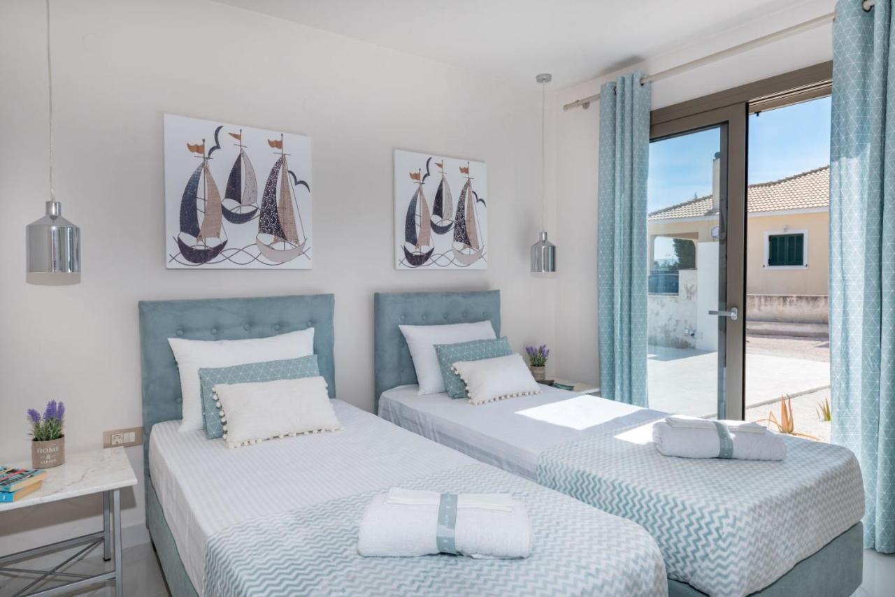 Zante Prime Heated Pool Levanta Gaitani