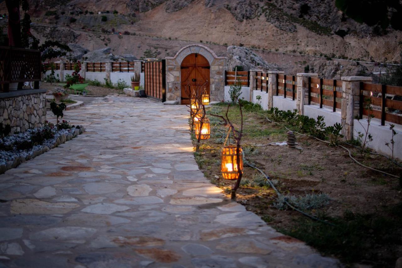 Ktima Argyrou Stegna Country house *
