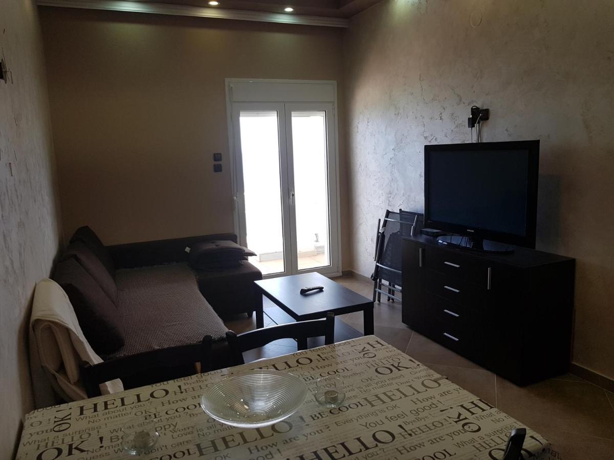 Luxury On The First Line ! Apartment Nea Kallikrateia
