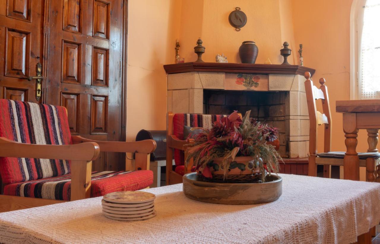 Andrea's Traditional House