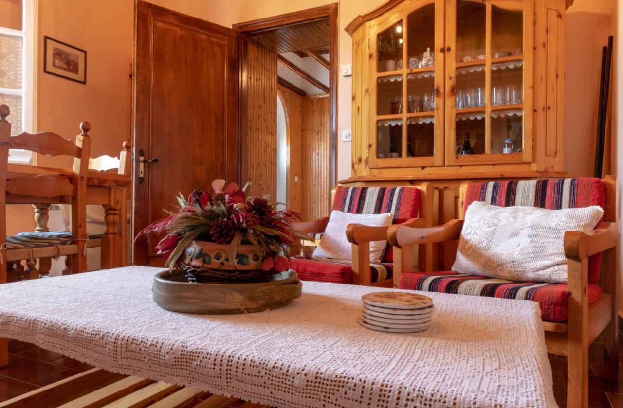 Andrea's Traditional House *