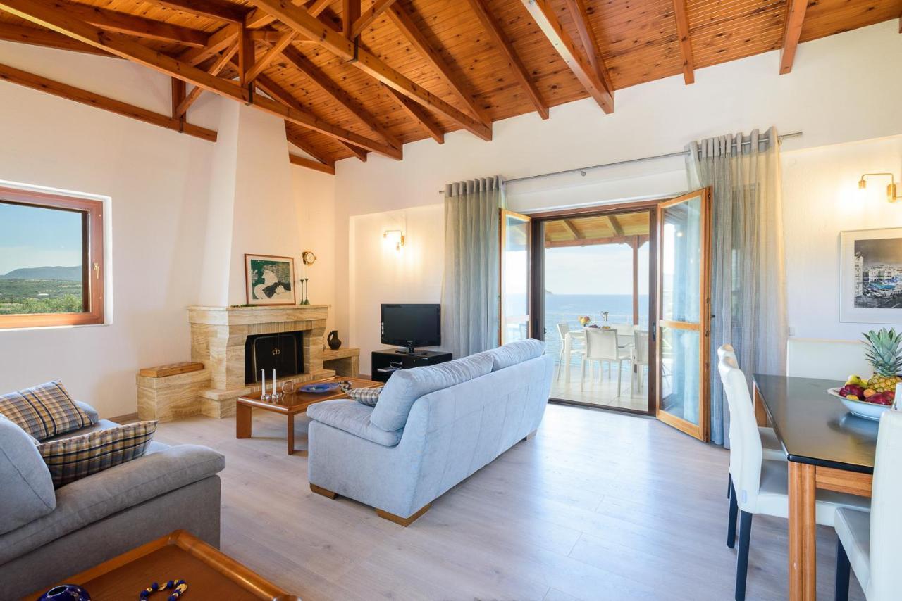 Finisia House Apartment