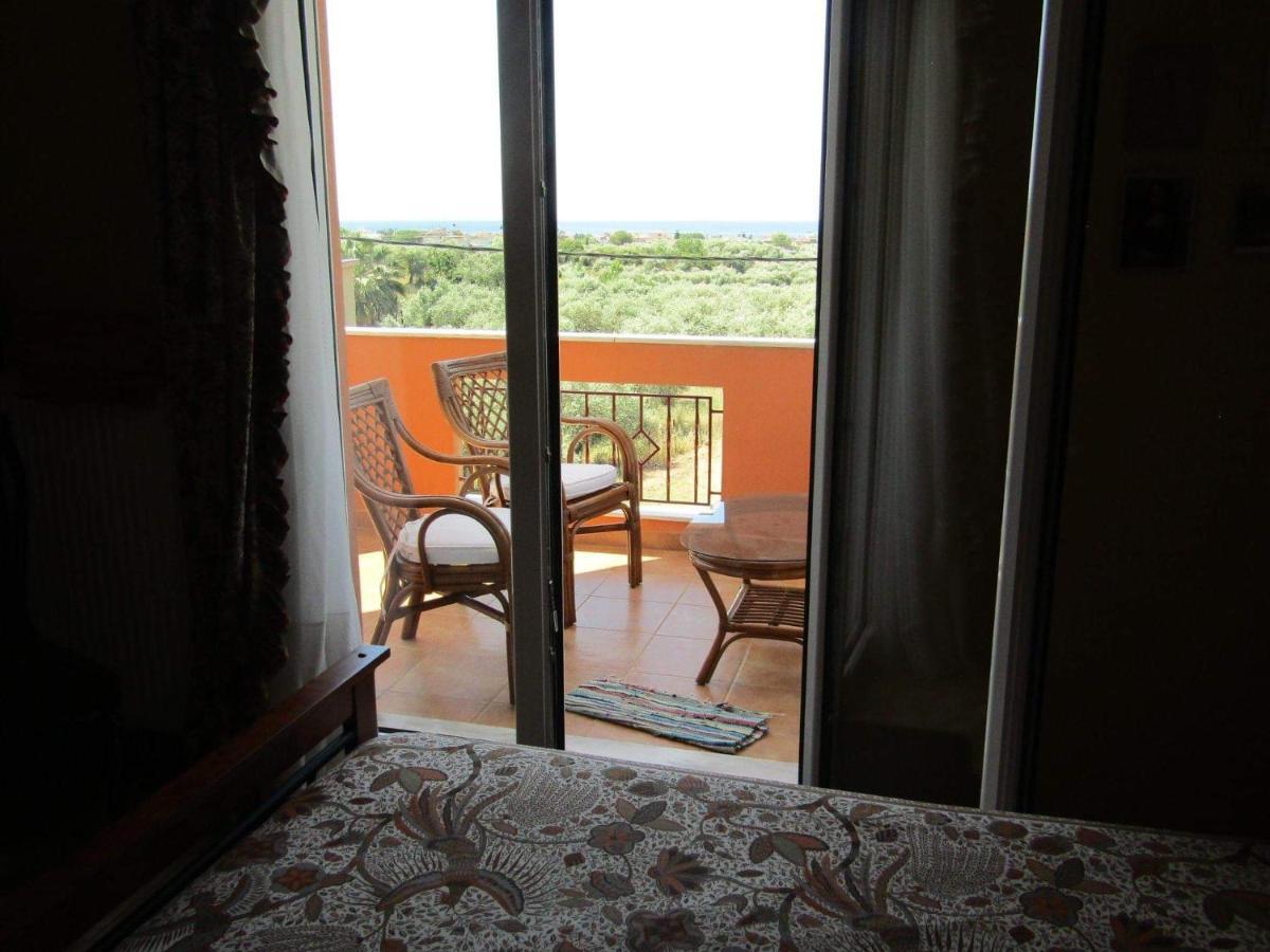 Apartment Olive Grove House
