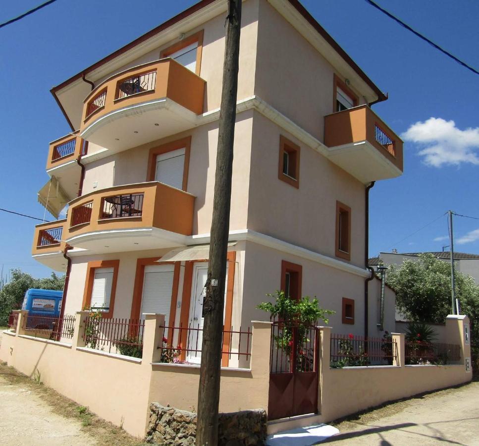 Olive Grove House Apartment *