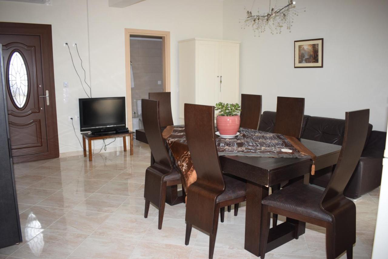 Mary's Close To The Sea * Agios Georgios (Corfu)